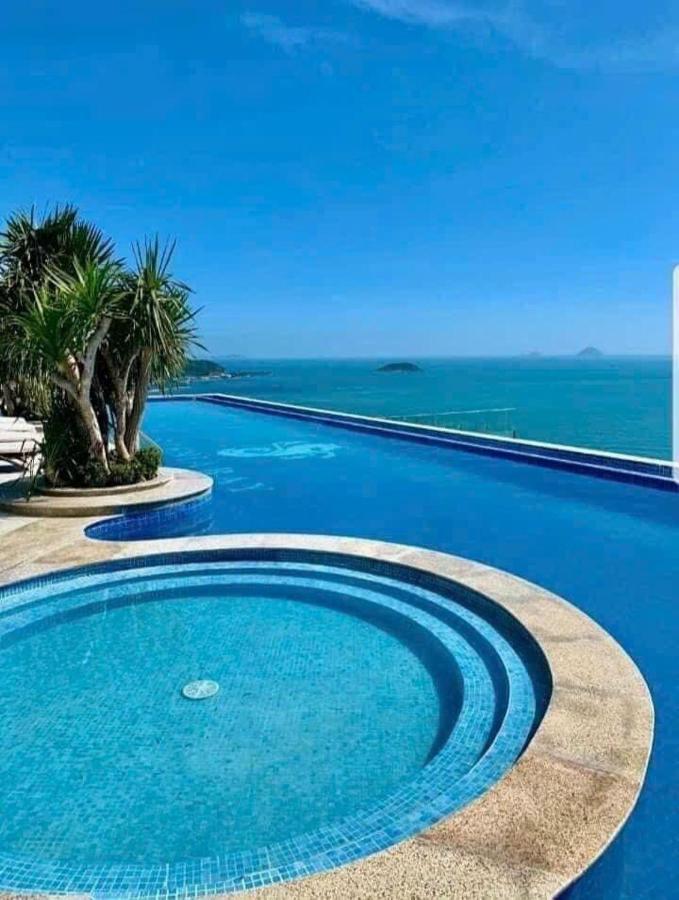 Beachfront Scenia Bay Apartment Nha Trang Eksteriør billede