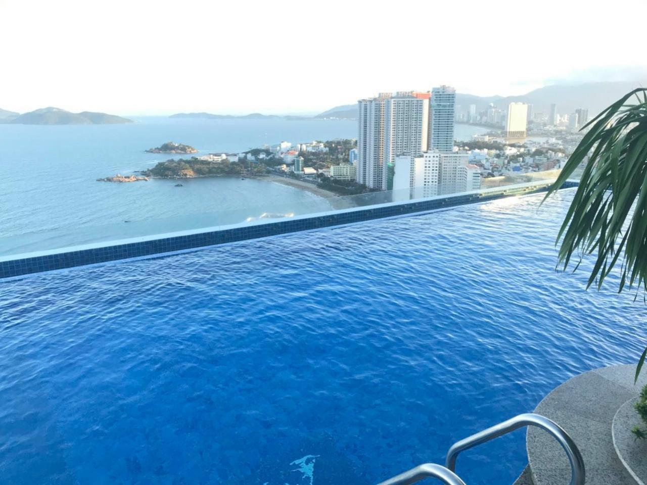 Beachfront Scenia Bay Apartment Nha Trang Værelse billede